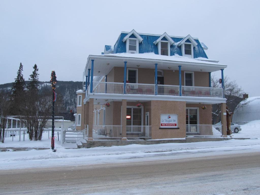 Le Voyageur Inn Mattawa Exterior photo