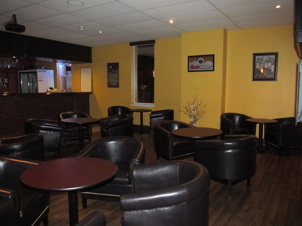Le Voyageur Inn Mattawa Exterior photo