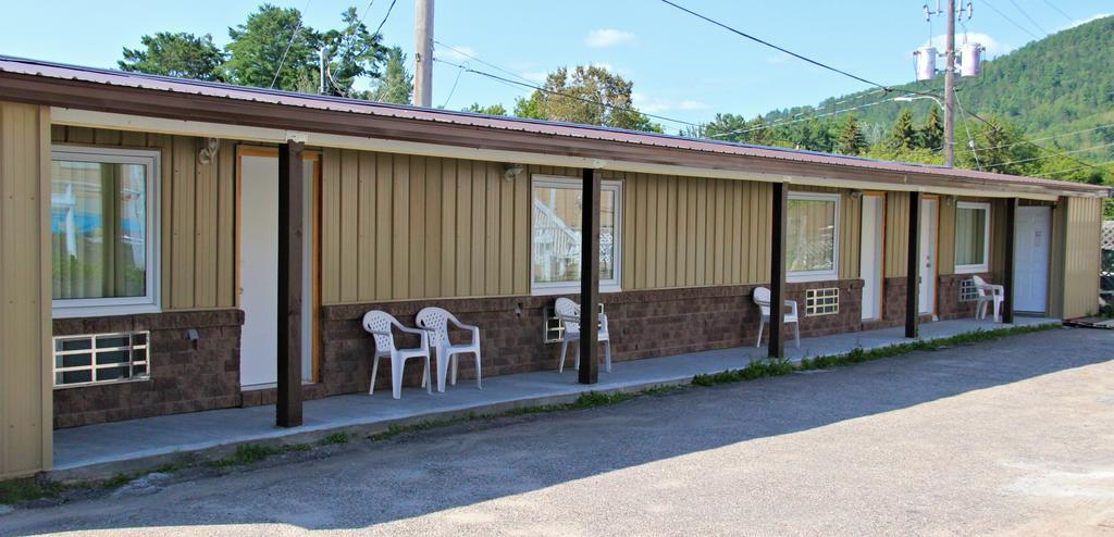 Le Voyageur Inn Mattawa Exterior photo