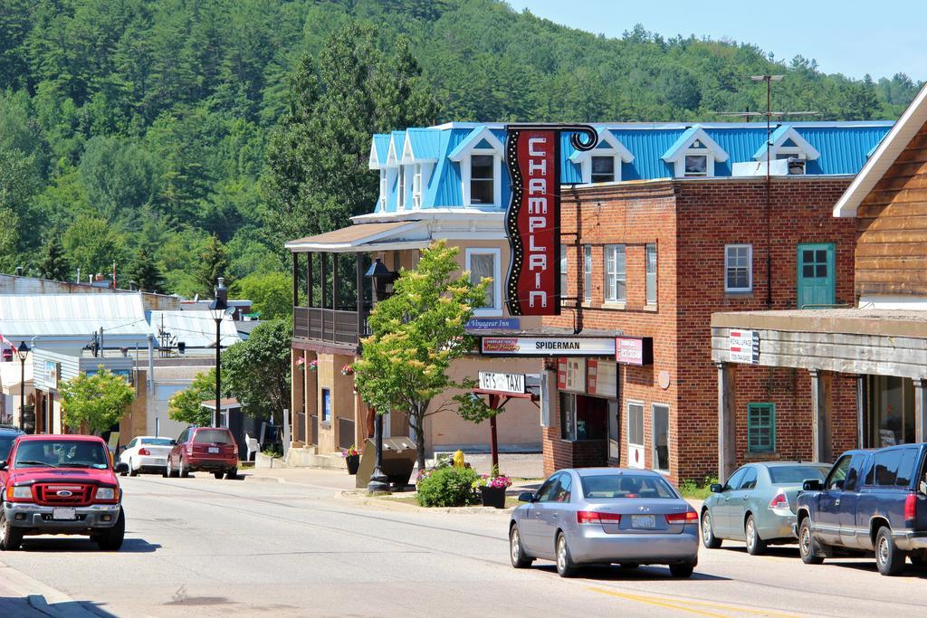 Le Voyageur Inn Mattawa Exterior photo