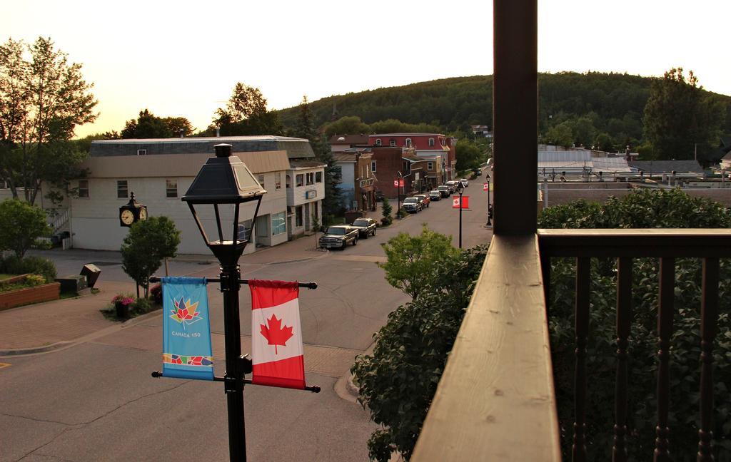 Le Voyageur Inn Mattawa Exterior photo